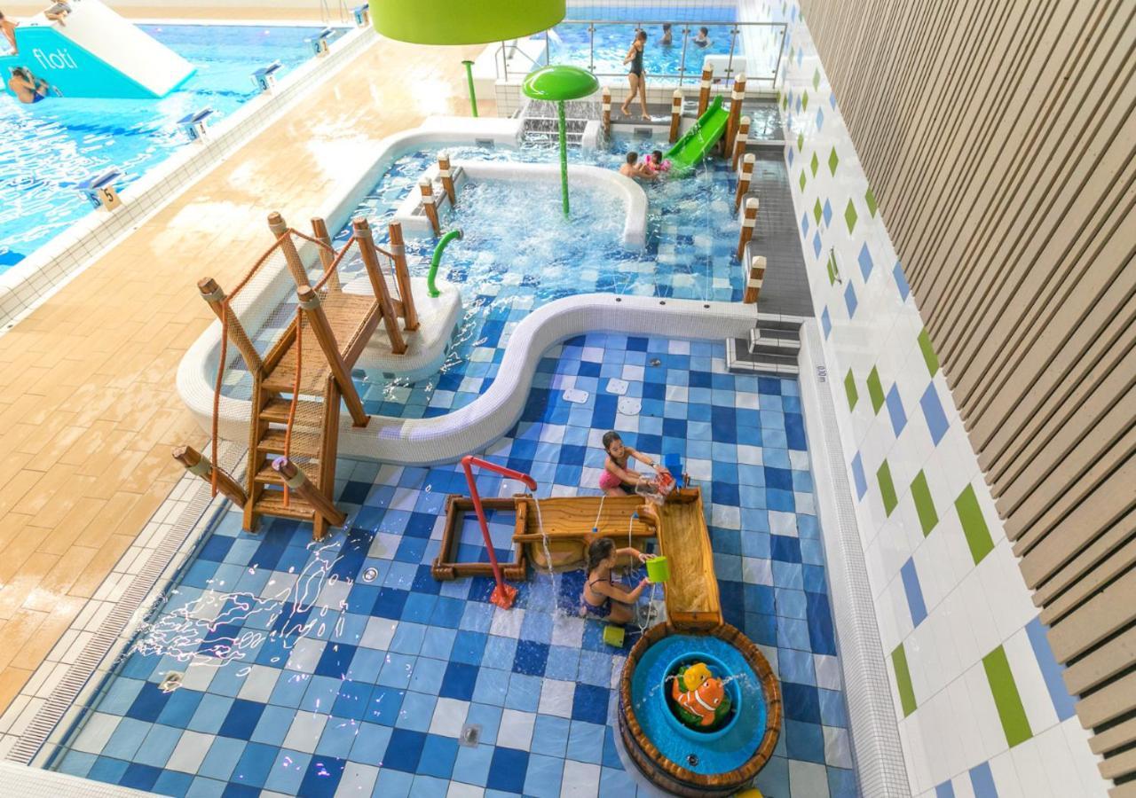 Vakantiepark Westerwolde Pagedal Stadskanaal Εξωτερικό φωτογραφία